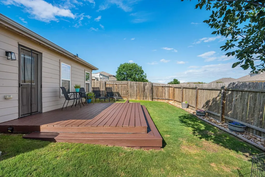 316 Continential Avenue Liberty Hill TX 78642