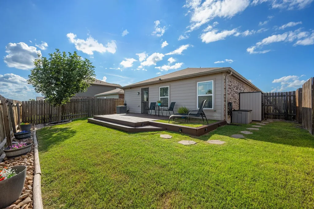 316 Continential Avenue Liberty Hill TX 78642