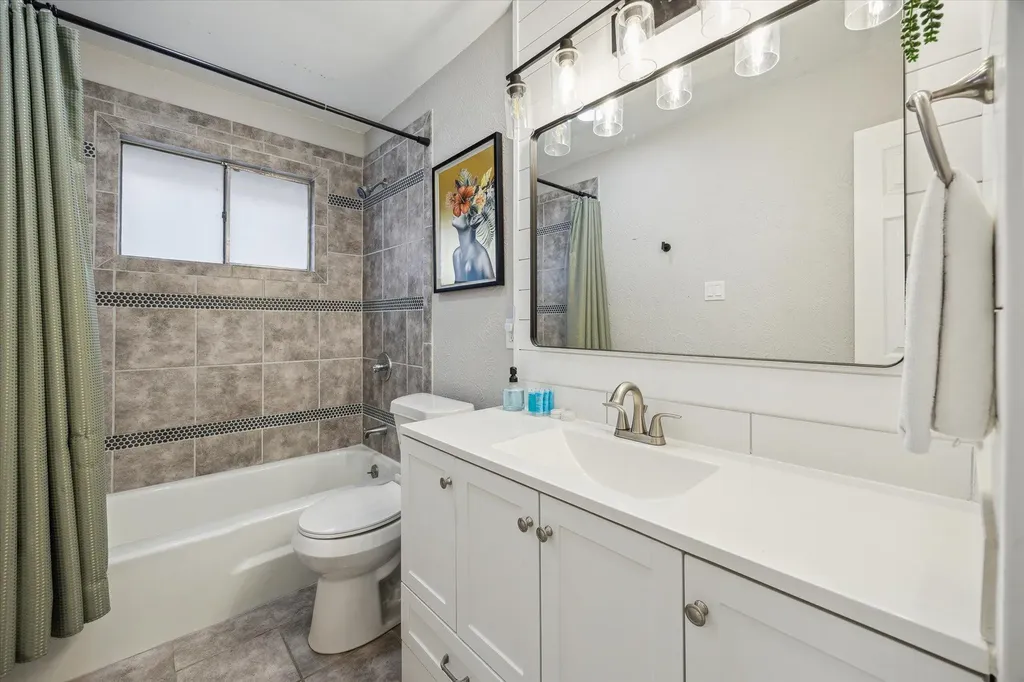10414 Quail Ridge Drive Austin TX 78758