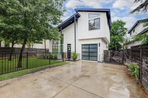 5520 Woodrow Avenue Austin TX 78756
