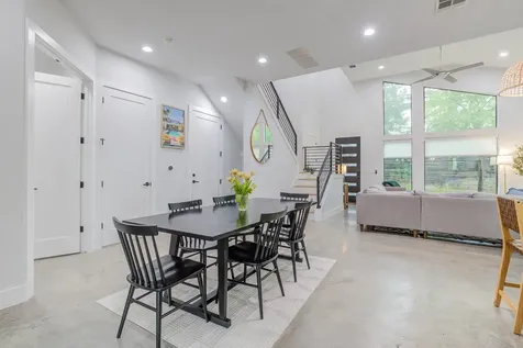5520 Woodrow Avenue Austin TX 78756