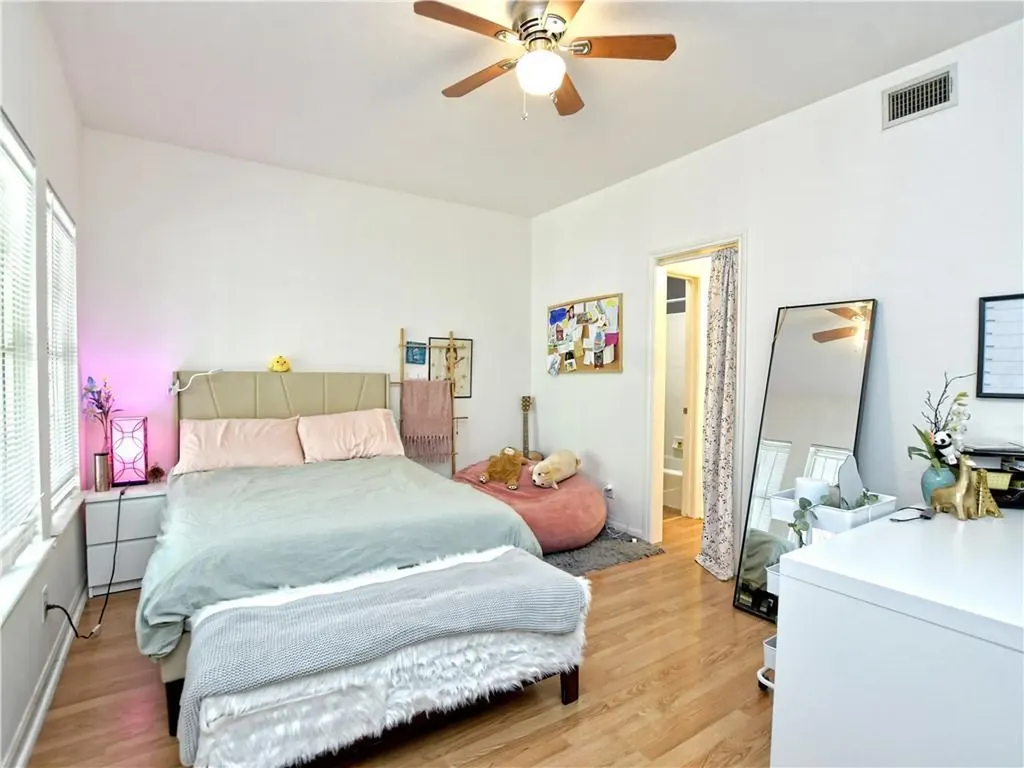 2529 Rio Grande Street Austin TX 78705