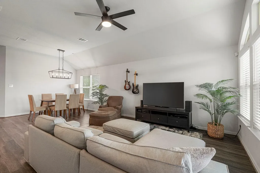224 Gamble Drive Buda TX 78610