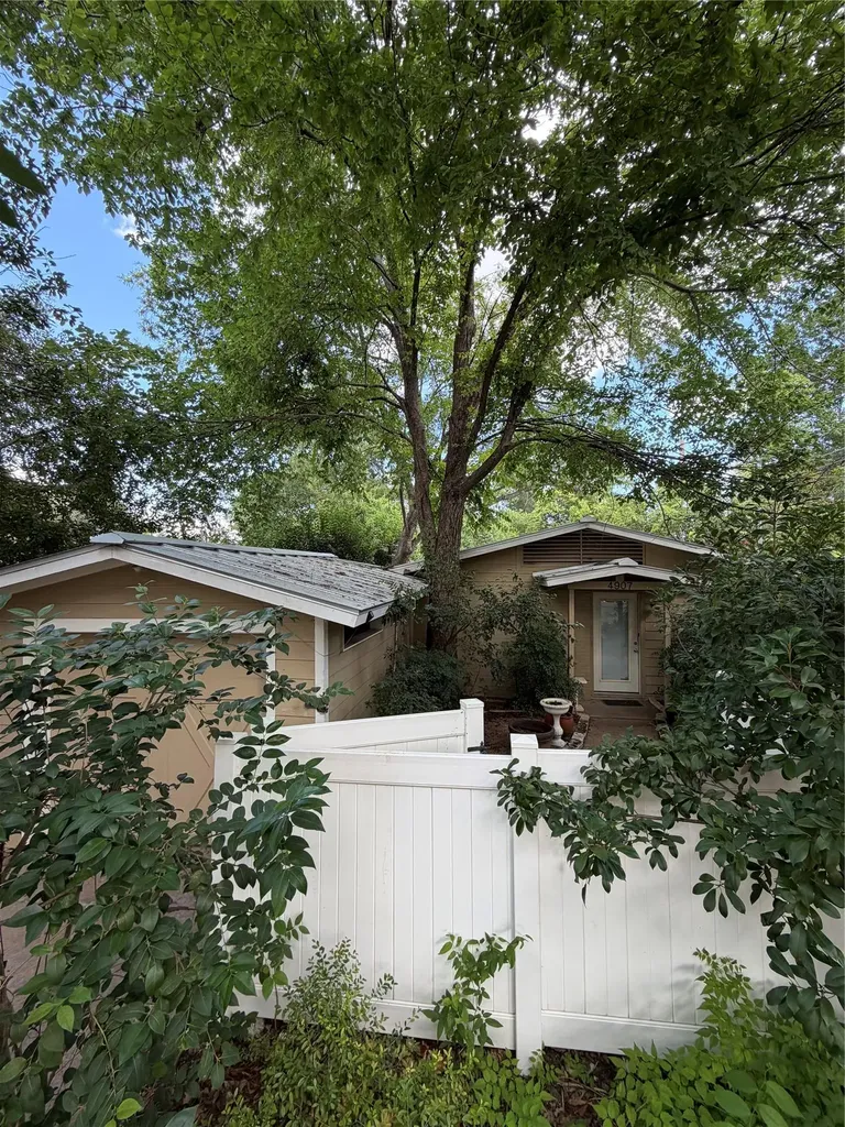 4907 W Market Drive Austin TX 78731