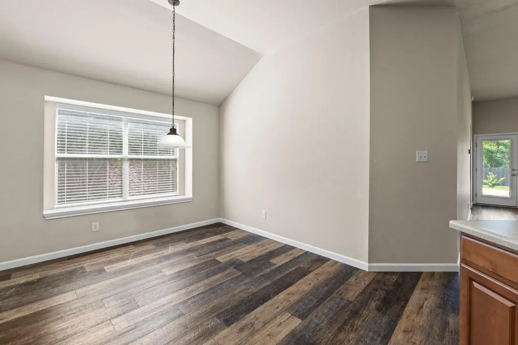 1109 Blackburn Place Round Rock TX 78665