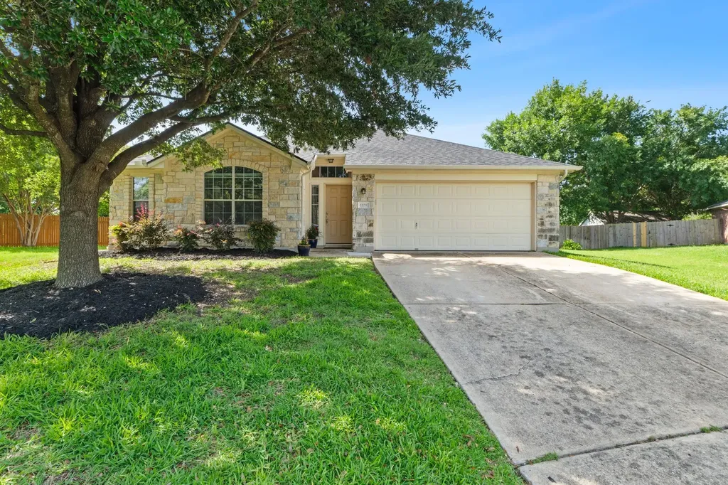 1109 Blackburn Place Round Rock TX 78665