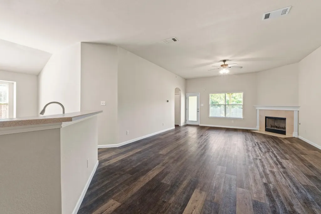 1109 Blackburn Place Round Rock TX 78665