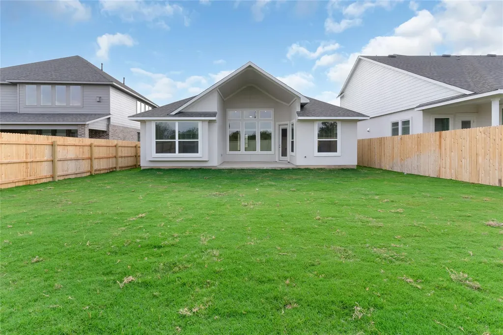 209 West Faulkner Street Liberty Hill TX 78642