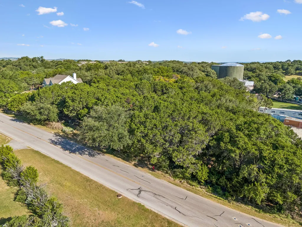 19047 Venture Drive Point Venture TX 78645