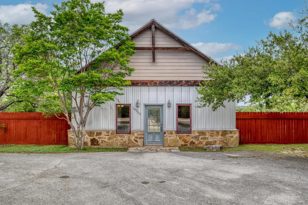 19908 Victoria Chase Road Lago Vista TX 78645