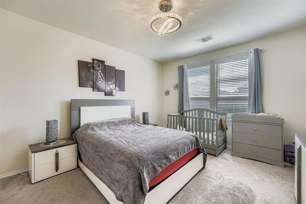 144 Gunther Way Taylor TX 76574