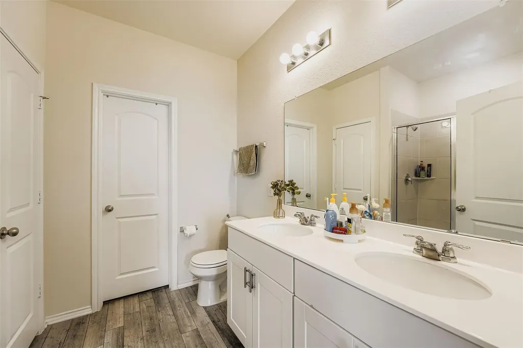 144 Gunther Way Taylor TX 76574