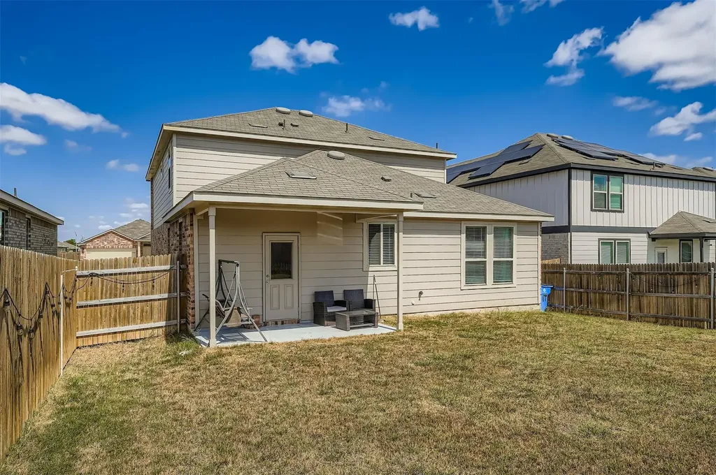 144 Gunther Way Taylor TX 76574