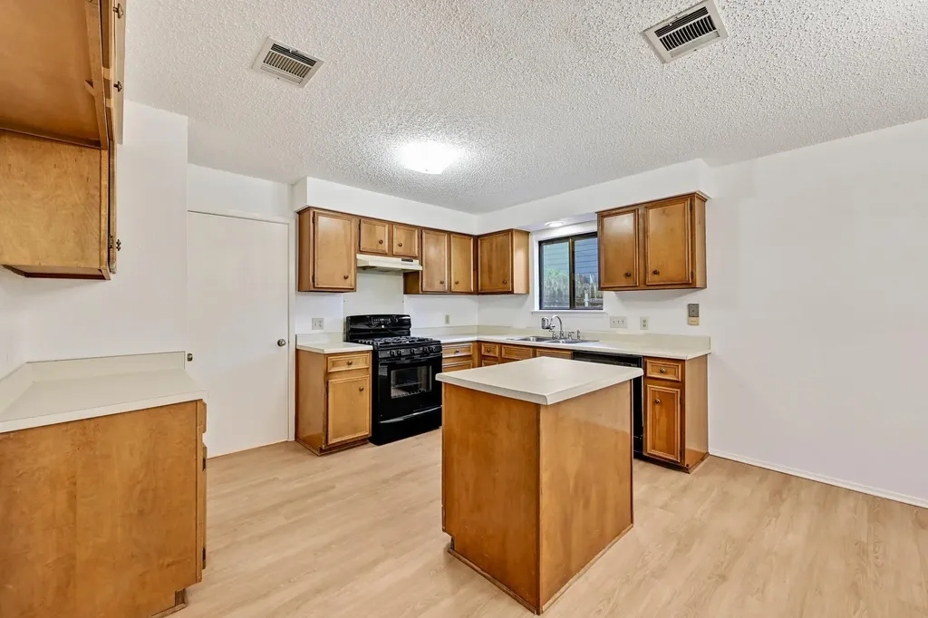 2411 Roehampton Drive Austin TX 78745