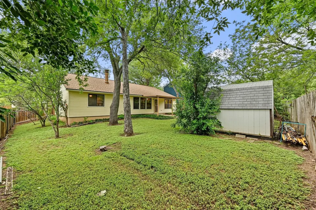 2411 Roehampton Drive Austin TX 78745