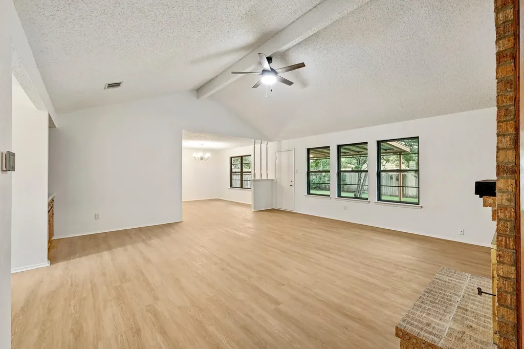 2411 Roehampton Drive Austin TX 78745