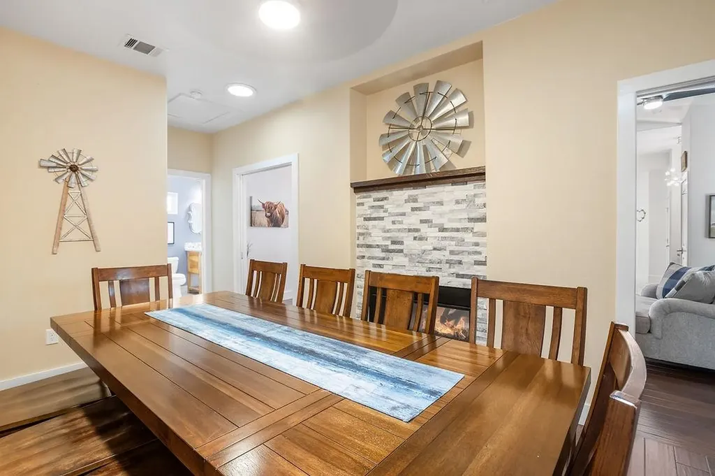 13326 Trautwein Road Austin TX 78737