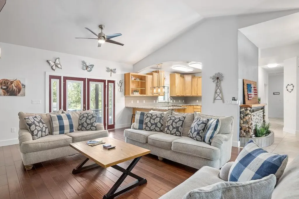 13326 Trautwein Road Austin TX 78737