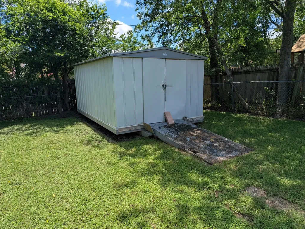 8507 Contour Drive Austin TX 78757