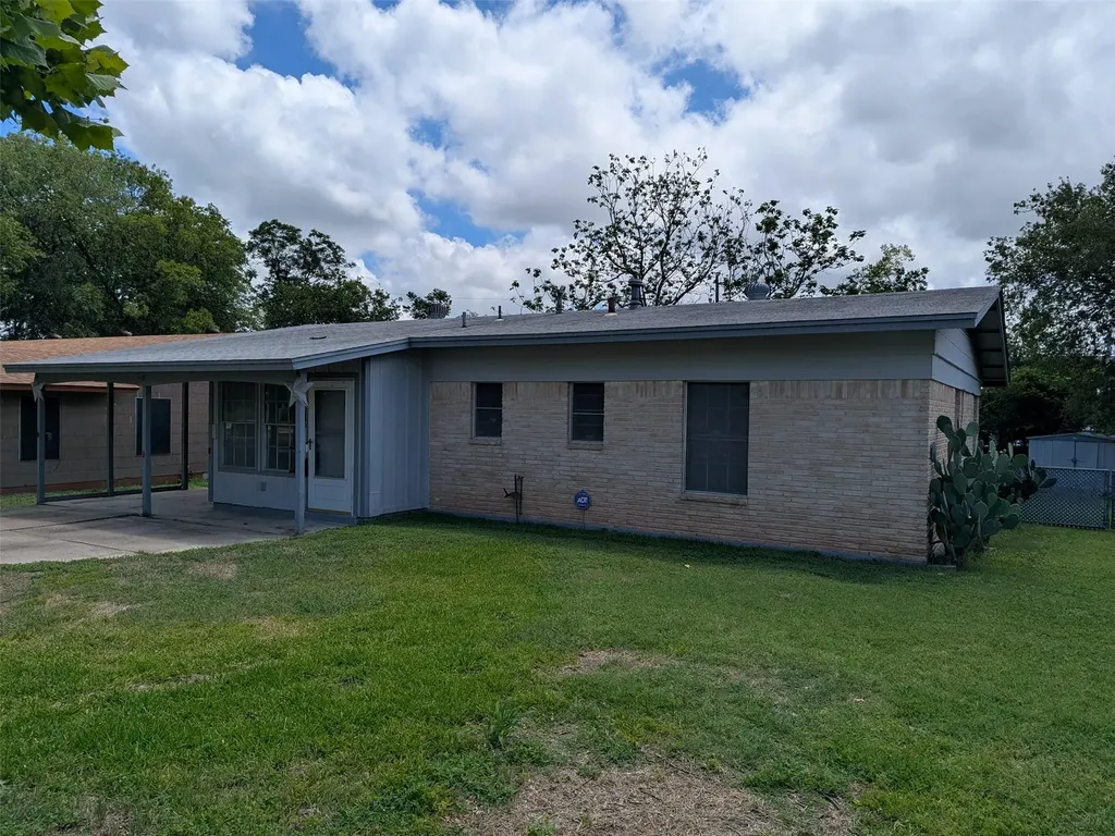 8507 Contour Drive Austin TX 78757