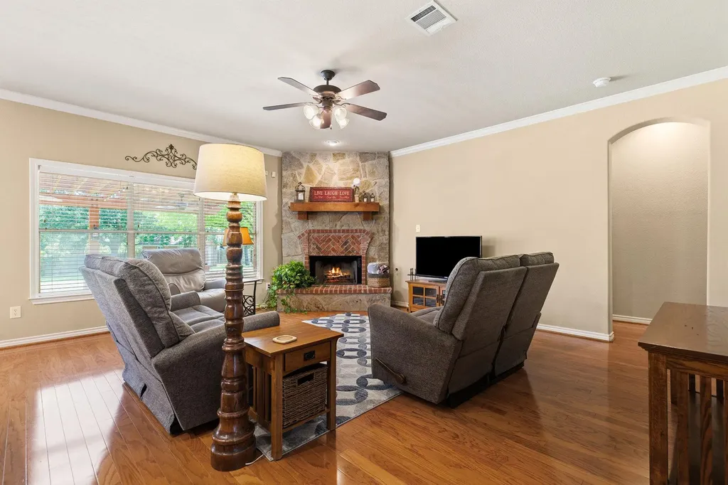 3807 Cypress Point Cove Round Rock TX 78664