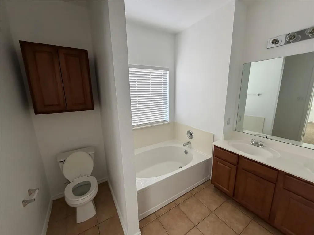210 Dark Horse Lane Buda TX 78610
