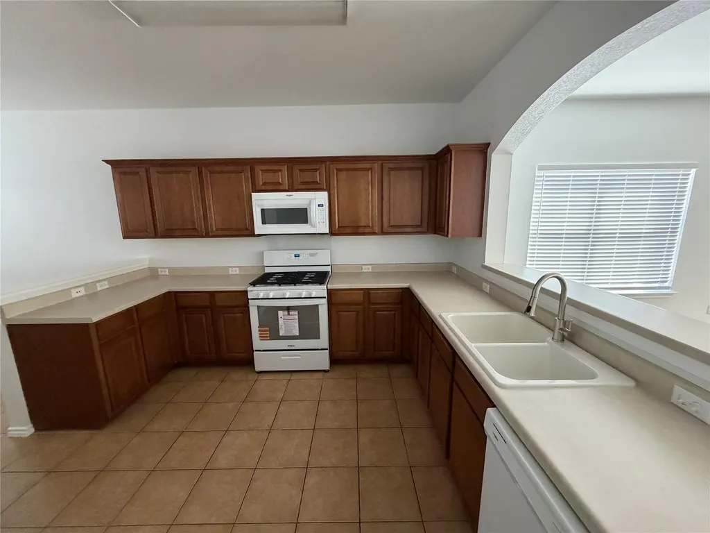 210 Dark Horse Lane Buda TX 78610