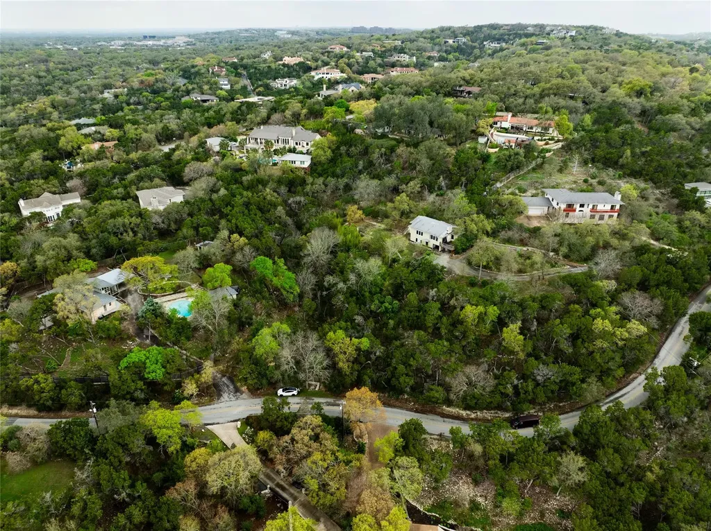 103 Yaupon Valley Road Austin TX 78746