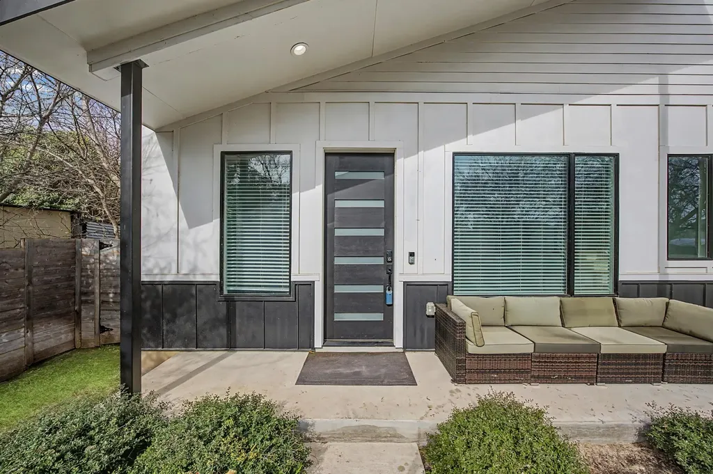 7102 Providence Avenue Austin TX 78752