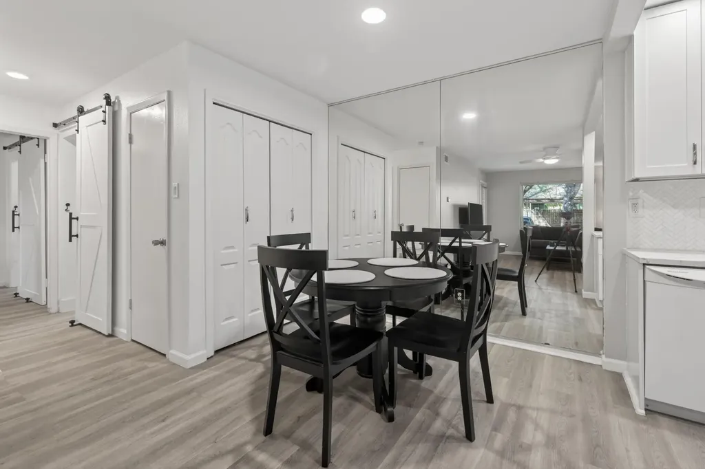 8210 Bent Tree Road Austin TX 78759