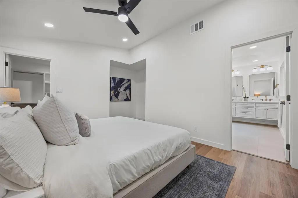 9219 Hunters Trace E Austin TX 78758
