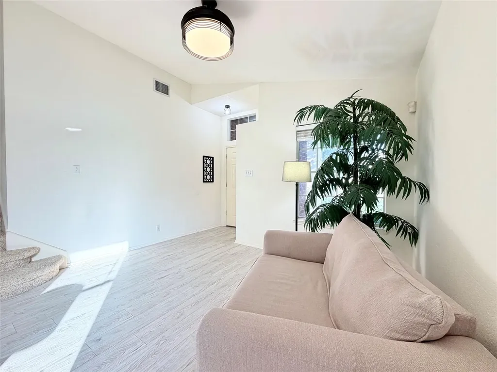 9802 Copper Creek Drive Austin TX 78729