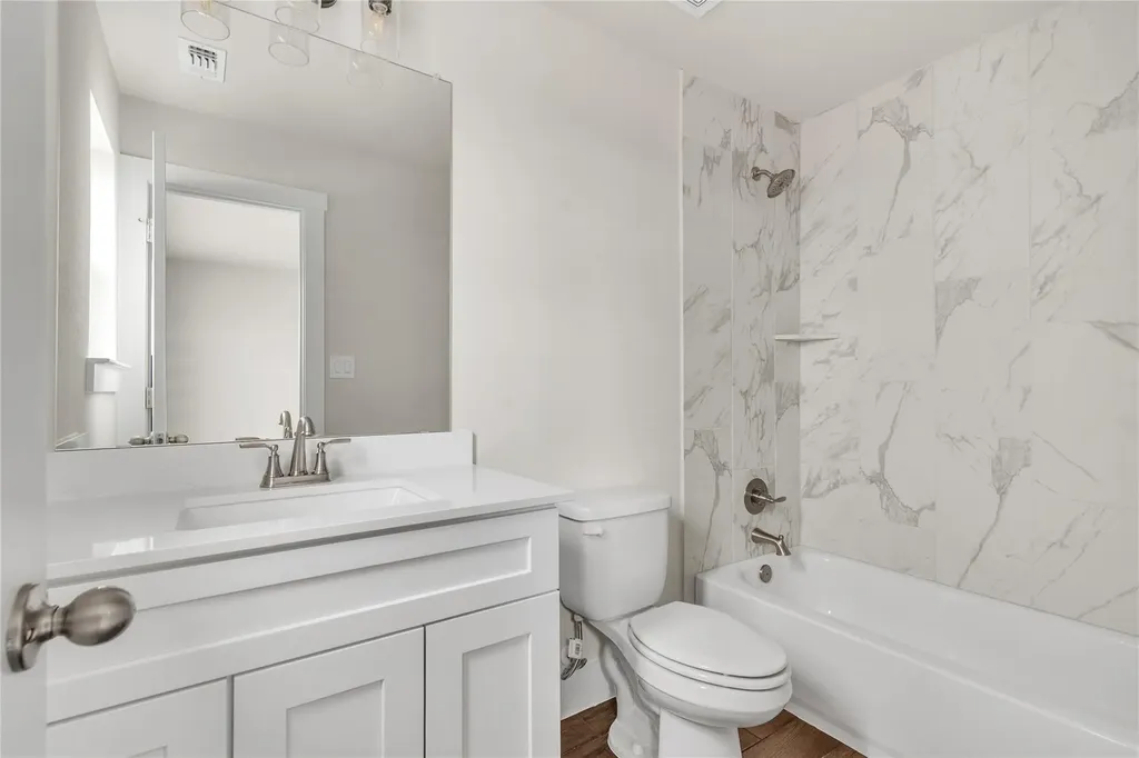 8505 Pine Muhly Drive Lago Vista TX 78645