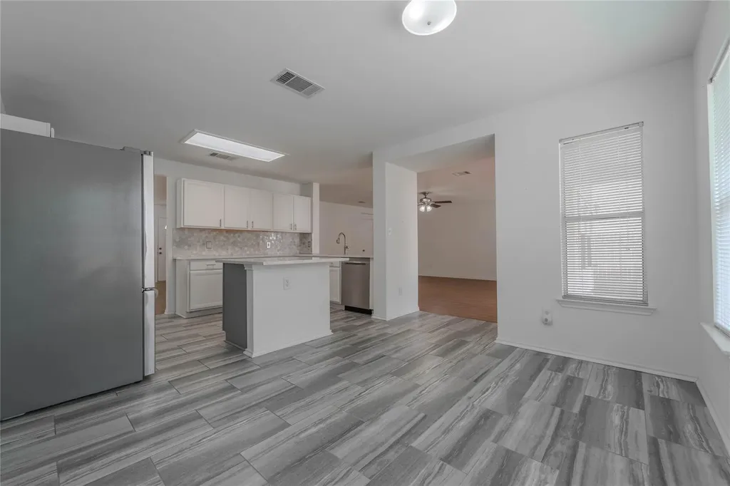 2000 Elk Ridge Cove Round Rock TX 78665