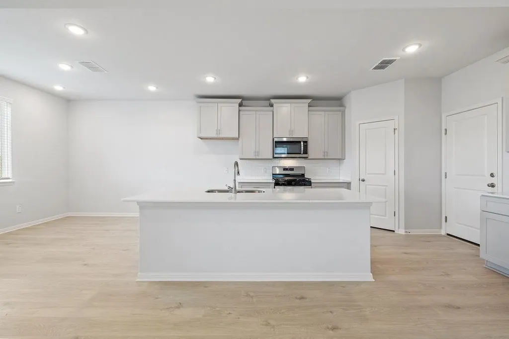 311 Young Street Buda TX 78610