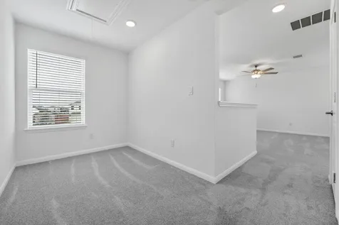 95 Flowers Avenue Hutto TX 78634