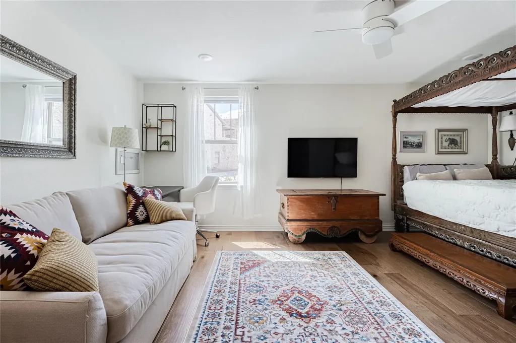 329 Adams Street Georgetown TX 78628