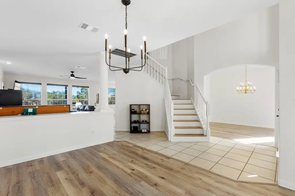 15501 Fox Run Drive Austin TX 78737
