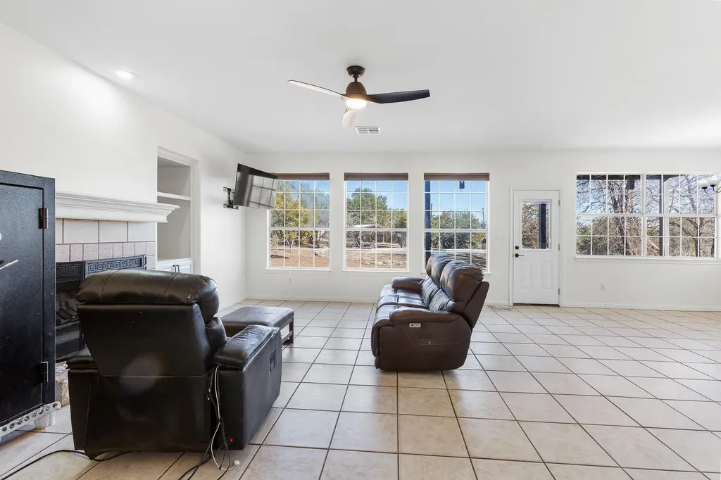 15501 Fox Run Drive Austin TX 78737