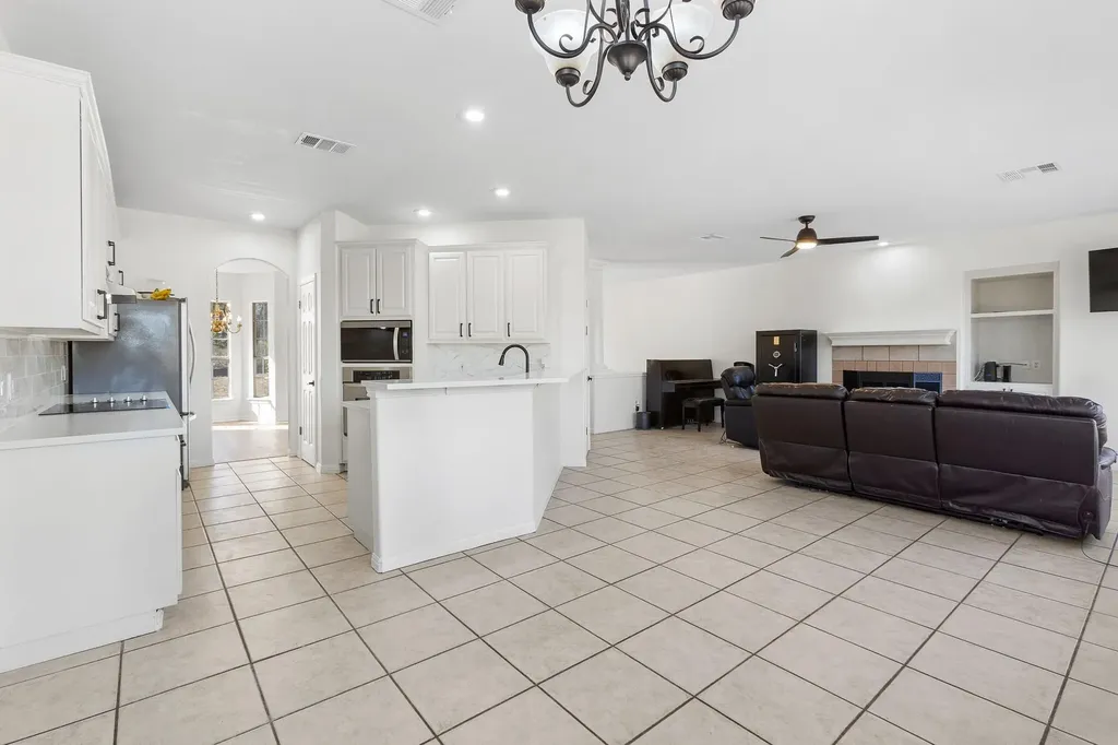 15501 Fox Run Drive Austin TX 78737
