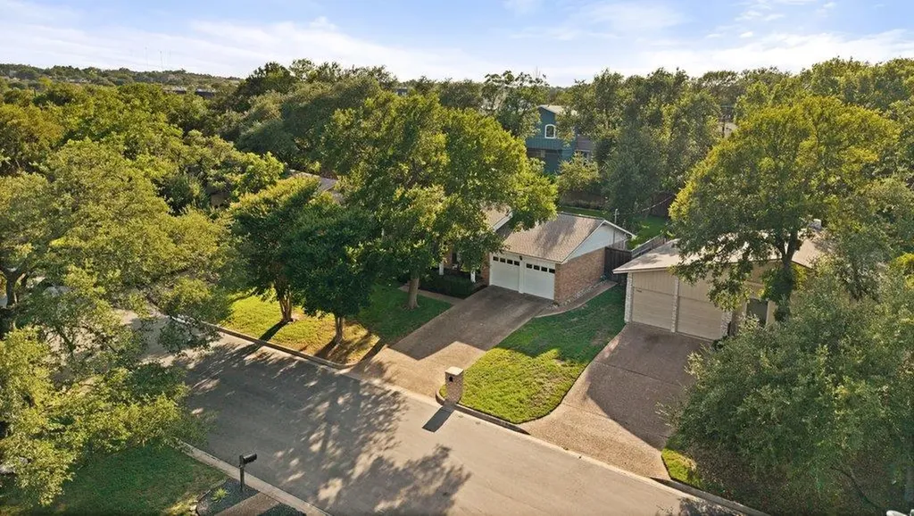 7906 Northforest Drive Austin TX 78759