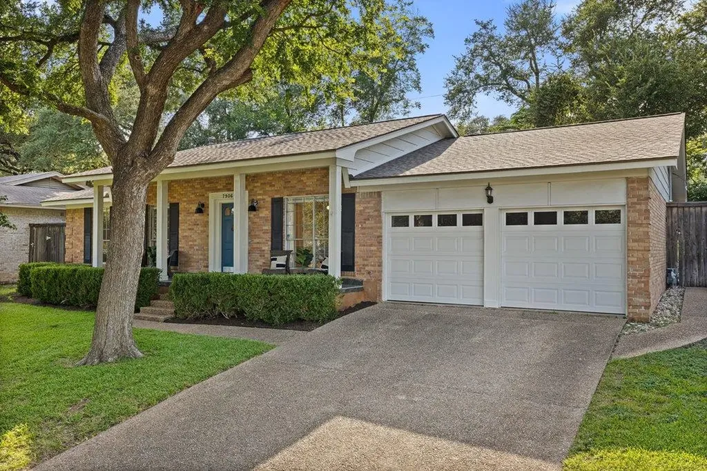 7906 Northforest Drive Austin TX 78759