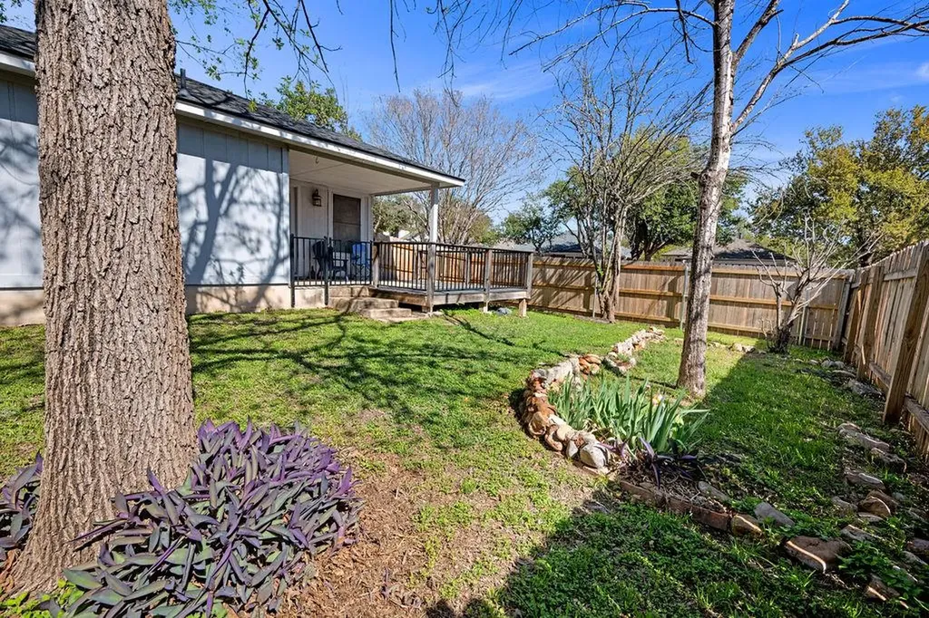 1001 Apple Cross Drive Pflugerville TX 78660