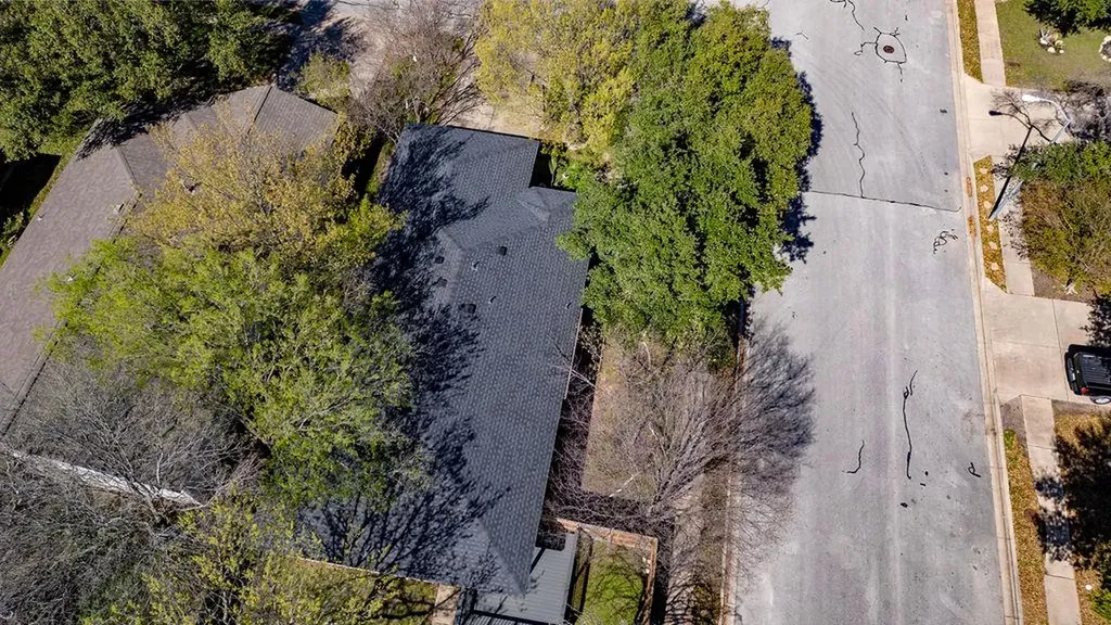 1001 Apple Cross Drive Pflugerville TX 78660