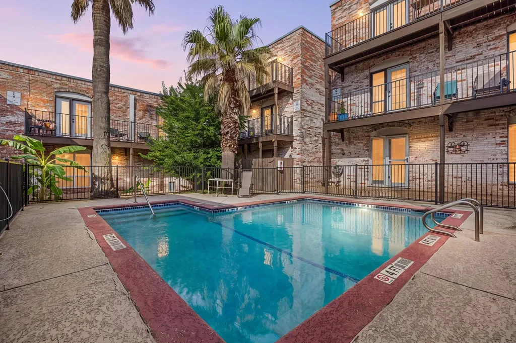 6501 E Hill Drive Austin TX 78731