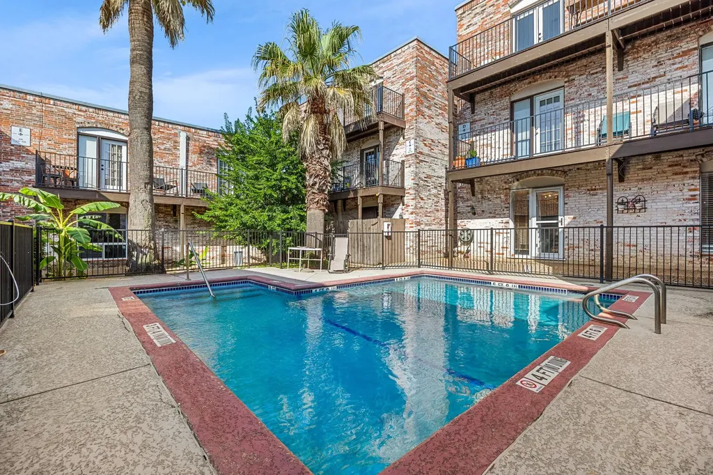 6501 E Hill Drive Austin TX 78731
