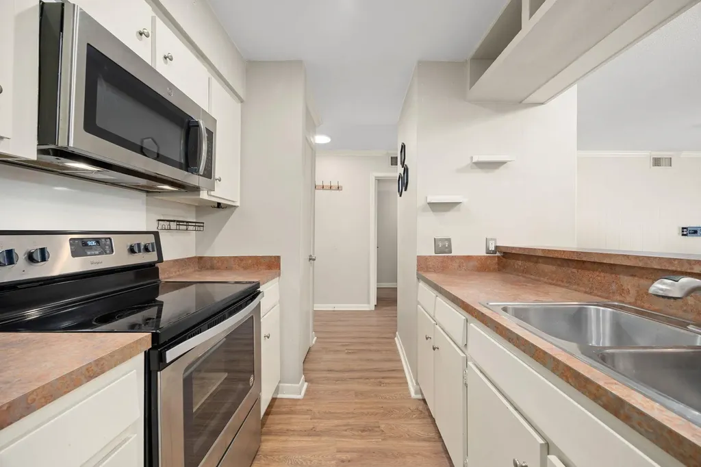 6501 E Hill Drive Austin TX 78731