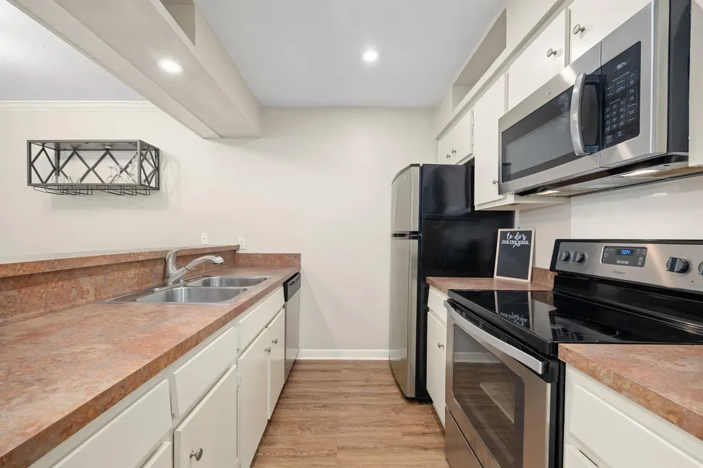 6501 E Hill Drive Austin TX 78731
