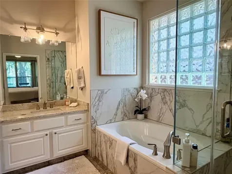 11508 Emerald Falls Drive Austin TX 78738