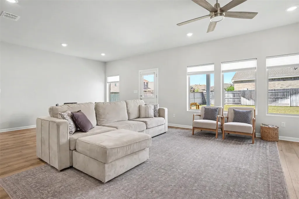 310 Running M Street Georgetown TX 78633